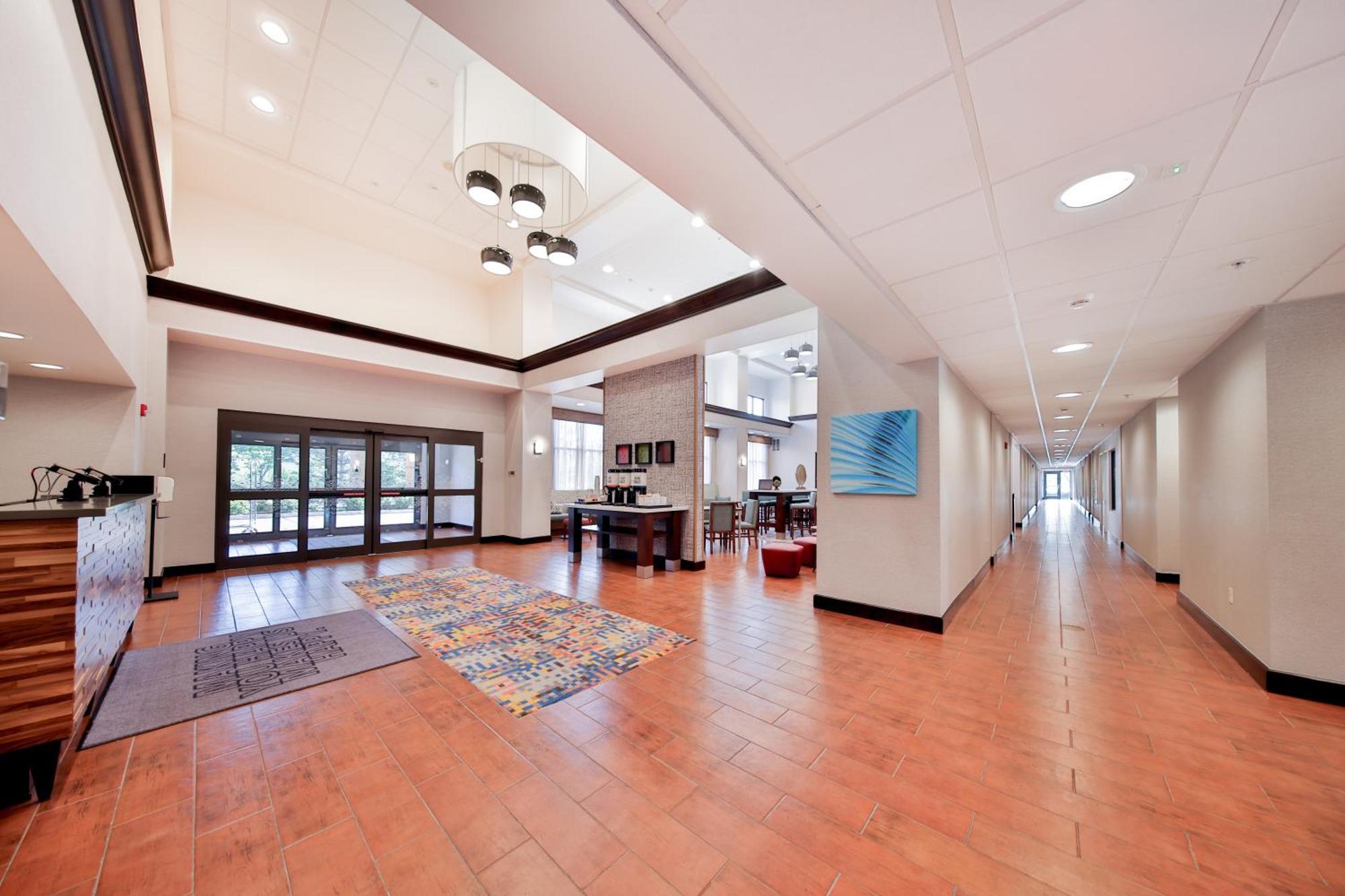 Hampton Inn & Suites By Hilton Seattle/Kent Eksteriør bilde