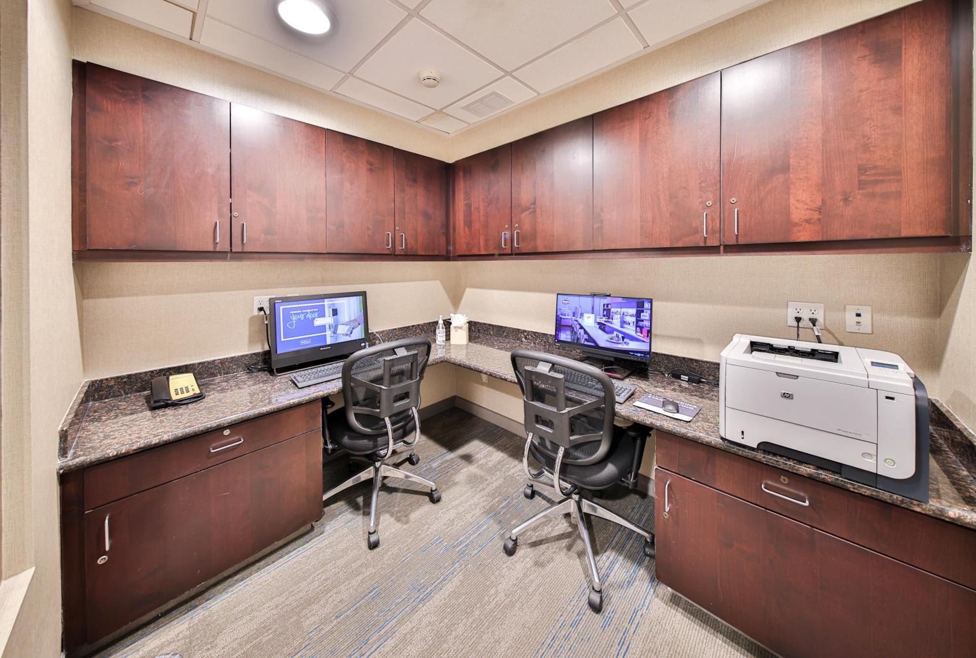Hampton Inn & Suites By Hilton Seattle/Kent Eksteriør bilde